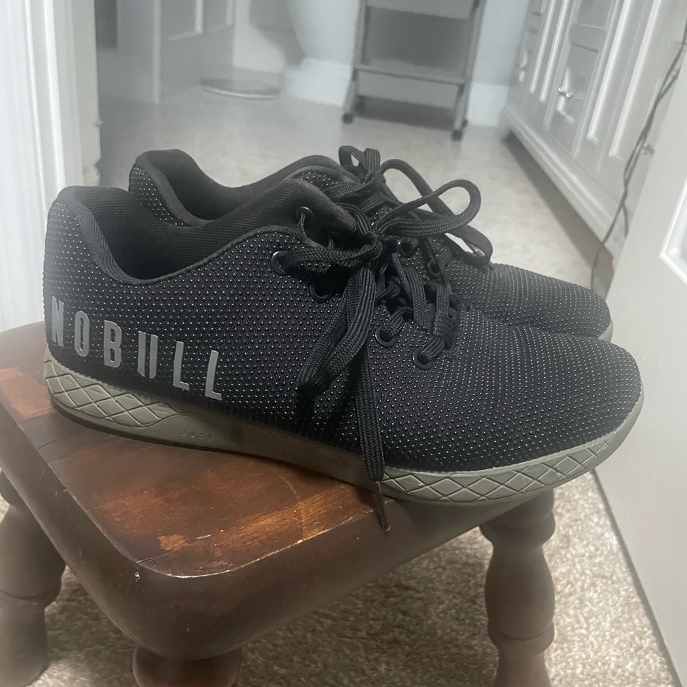 Nobull trainers 9.5